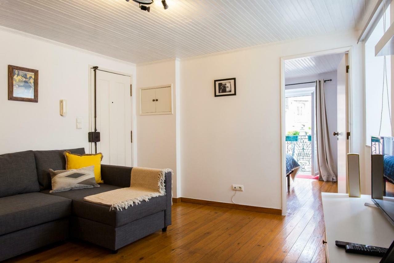 Joivy Charming Apt Near Fado Museum Lisbon Exterior photo